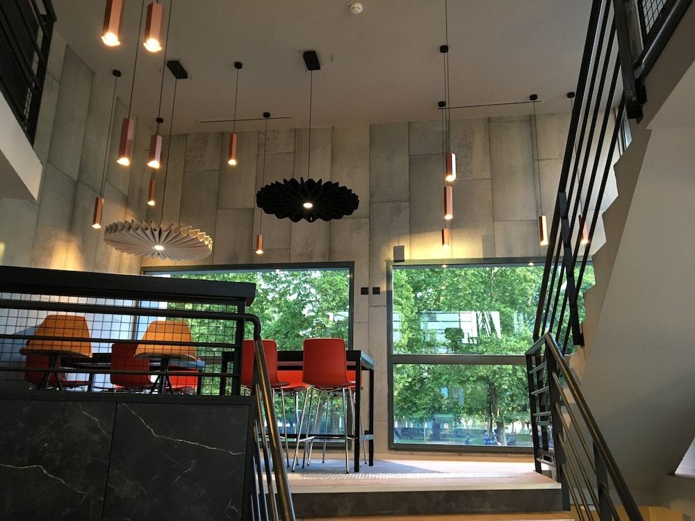 Hotel Ibis Annecy - Cran-Gevrier Exterior foto